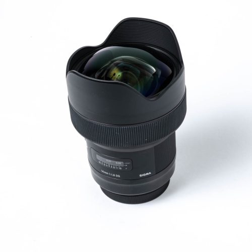 Used Sigma 14mm F1.8 DG EF mount